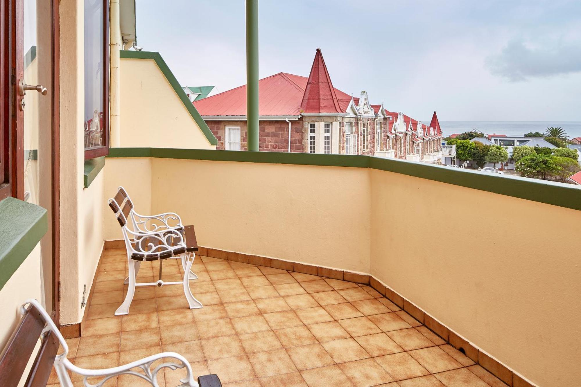 First Group Perna Perna Mossel Bay Apartment Exterior photo