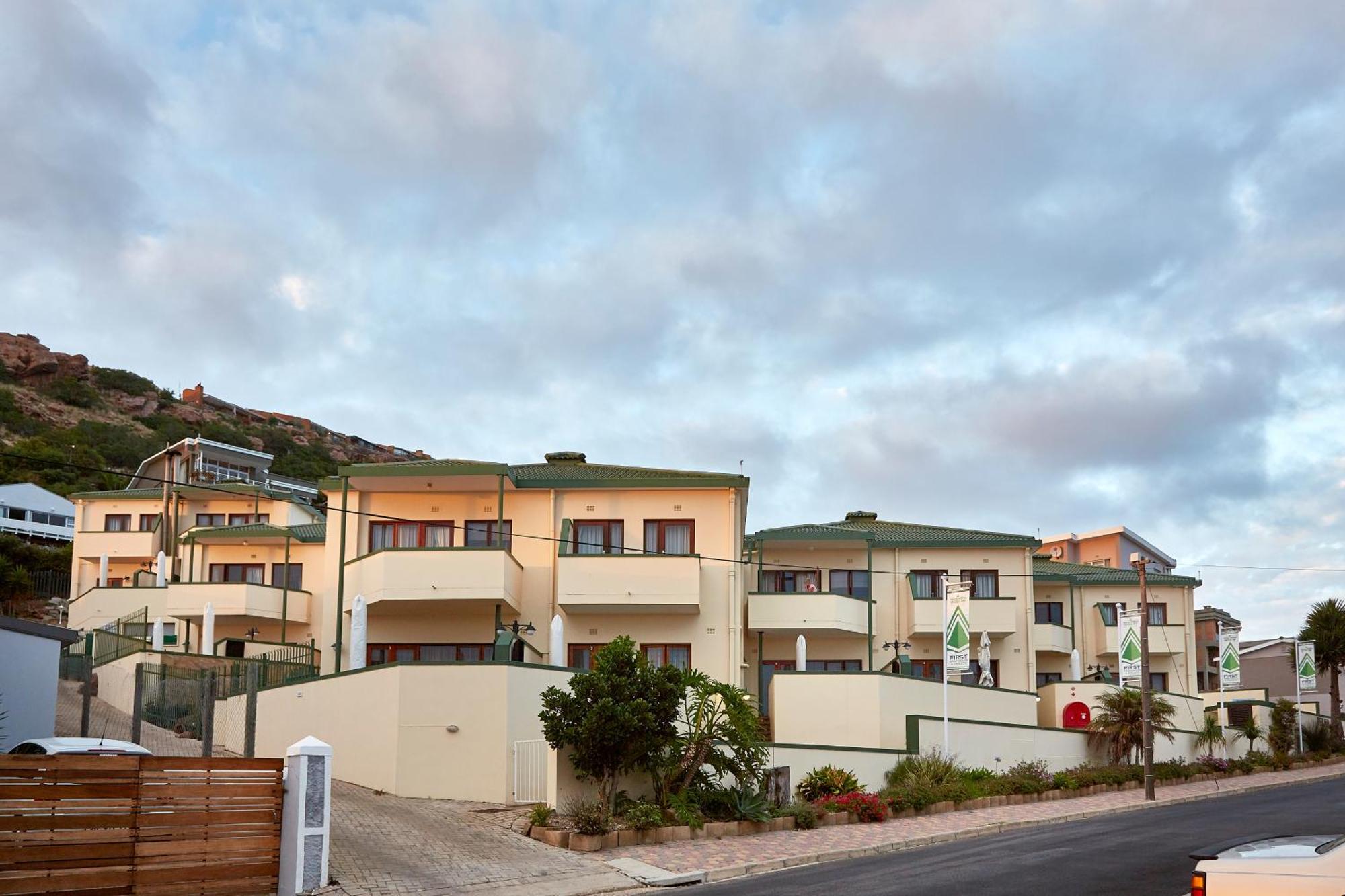 First Group Perna Perna Mossel Bay Apartment Exterior photo